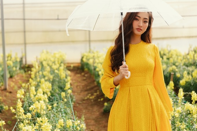 Lương Thuỳ Linh luôn chịu khó thay đổi phong cách kể từ khi đăng quang. Ảnh: SV.
