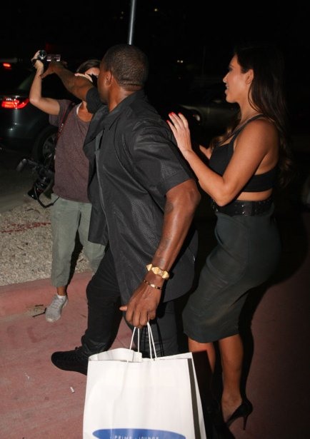Nam ca sĩ Kanye West