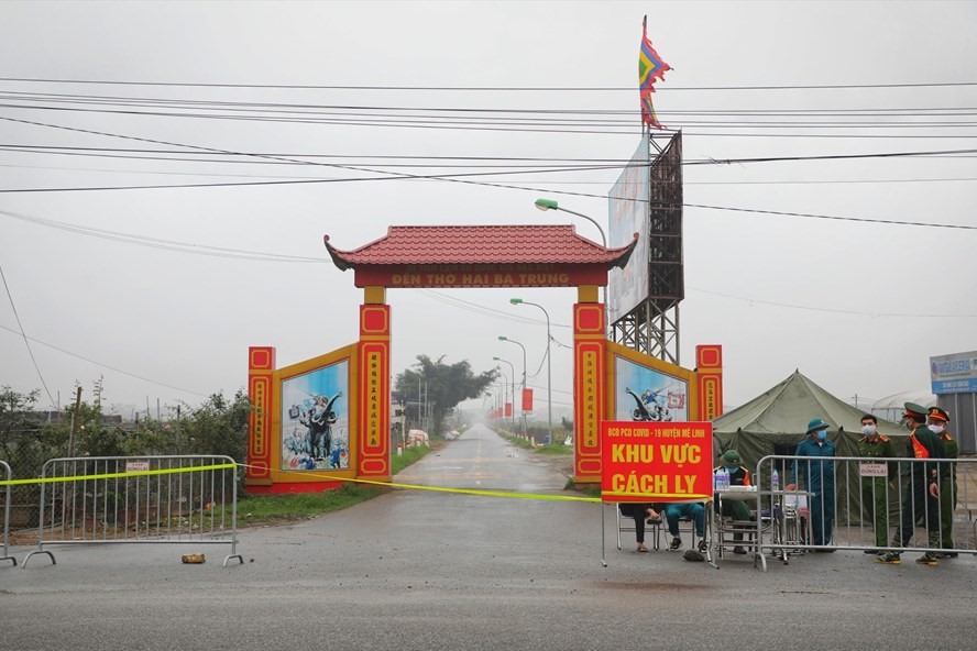 Thôn Hạ Lôi hiện đang được cách ly do liên quan đến bệnh nhân 243. Ảnh: Tô Thế