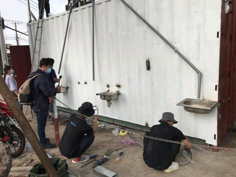 Lắp đặt “ATM gạo” thứ hai tại huyện Bình Chánh.