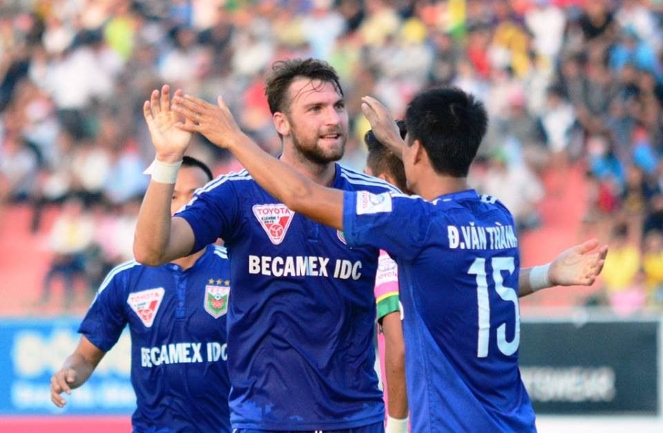 Tiền đạo Marko Simic, từng khoác áo Bình Dương, Long An, Đồng Tháp trước khi sang Malaysia rồi Indonesia thi đấu. Ảnh: Nguyễn Đăng.
