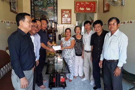 Nghiệp đoàn nghề cá phản đối tàu Trung Quốc đâm chìm tàu cá Quảng Ngãi