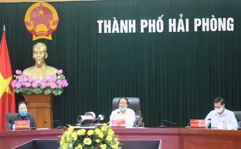 Bí thư, Chủ tịch Hải Phòng trong cuộc họp về phòng chống dịch chiều ngày 15.4 - ảnh PV