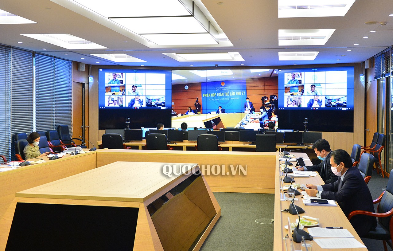 Toàn cảnh phiên họp. Ảnh Quochoi.vn
