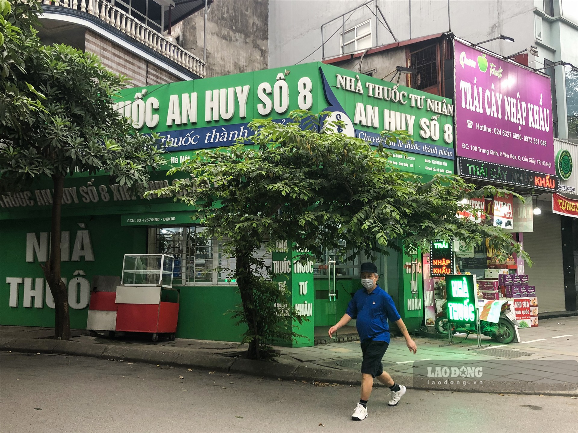 Nhiều người dân ủng hộ việc khai báo y tế. Ảnh: Tuấn Anh