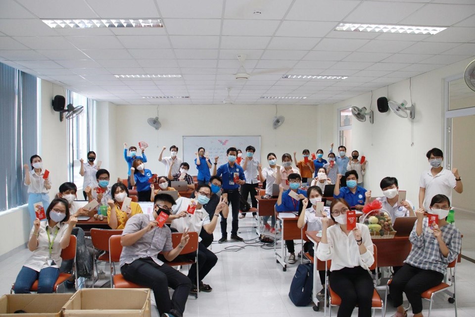 Đội hình sinh viên y dược hỗ trợ công tác chống dịch COVID-19. Ảnh: Minh Khang Đội hình sinh viên y dược hỗ trợ công tác chống dịch COVID-19. Ảnh: Minh Khang