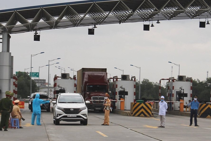 Các phương tiện chở người từ tỉnh, thành phố khác không được vào Hải Phòng từ 2.4. Ảnh MD