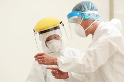 3 ca mắc COVID-19 nặng ở Việt Nam đã có kết quả âm tính