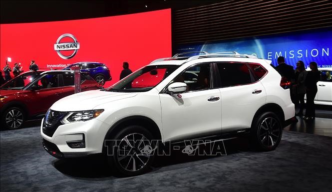 Nissan và nhiều hãng xe nổi tiếng trên thế giới đang gánh chịu tác động tiêu cực từ dịch COVID-19. Ảnh minh họa: TTXVN
