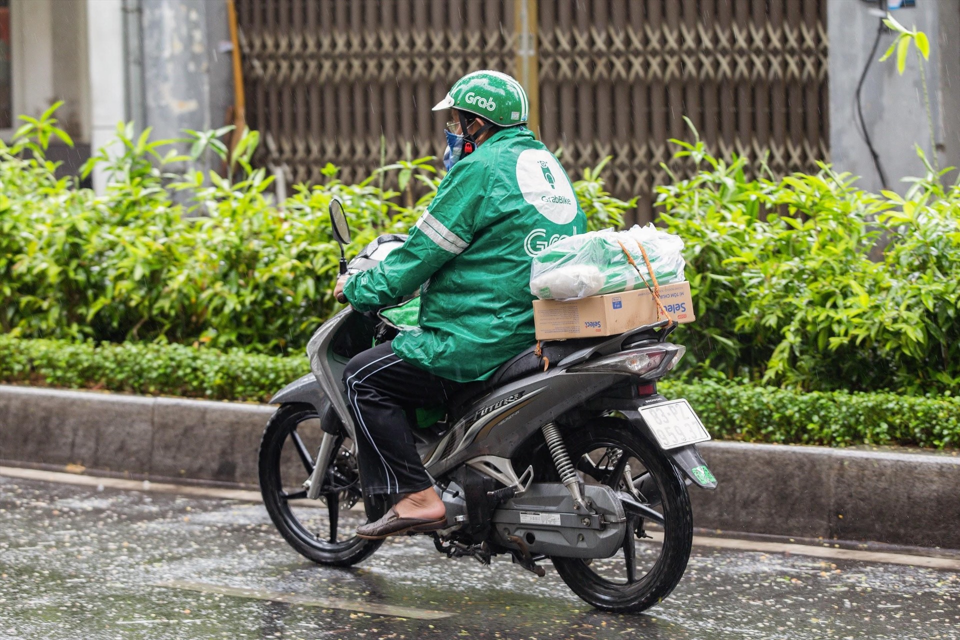 Do ảnh hưởng của dịch mà nhiều tài xế rơi vào cảnh chênh vênh cơm áo.