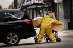 New York: Tử vong do COVID-19 vượt số người chết vụ 11.9