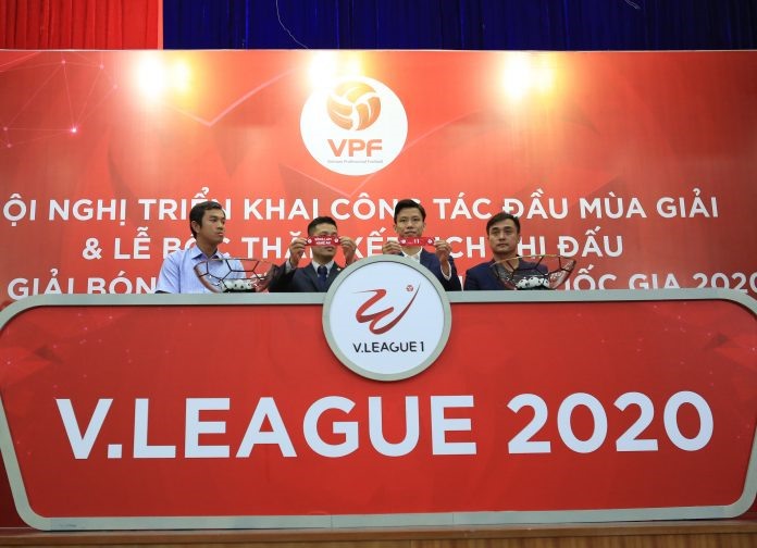 V.League 2020 mới trải qua 2 vòng đấu. Ảnh: VPF