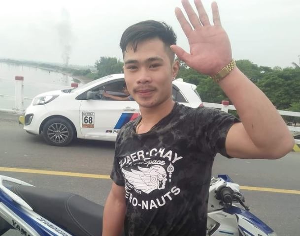 Sinh viên Vongyasone Miny là người đã dũng cảm bơi sông cứu ông Đ. Ảnh: VD