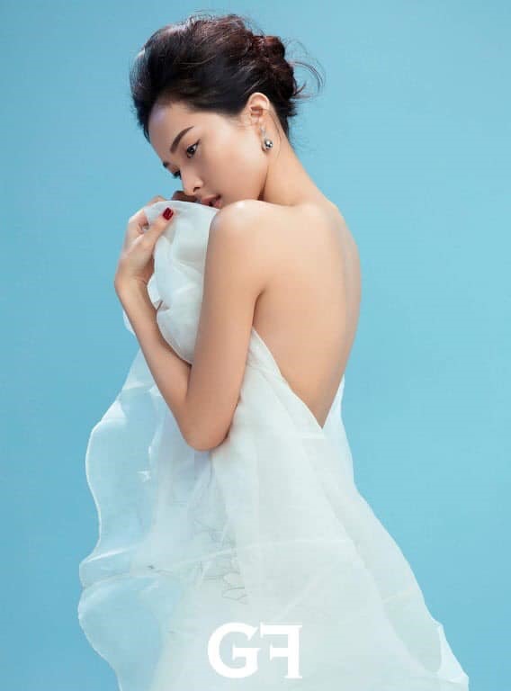 Hạ Vi mong muốn sẽ trở thành nghệ sĩ đa năng trong tương lai. Ảnh: Hạ Vi.