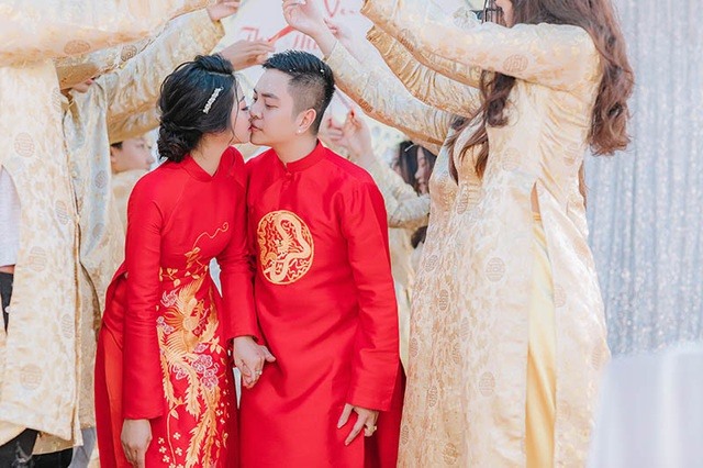 Chuyện tình đôi trẻ quyết định tiến tới hôn nhân sau 20 ngày yêu nhận được sự chú ý của nhiều người. Ảnh: Quang Đoàn