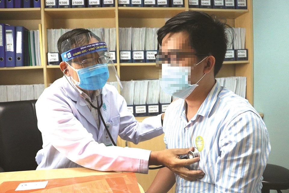 Những lưu ý khi chăm sóc sức khoẻ tại nhà cho người bệnh hen suyễn Những lưu ý khi chăm sóc sức khoẻ tại nhà cho người bệnh hen suyễn