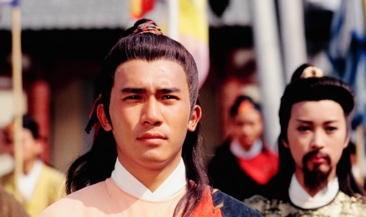 Lương Triều Vỹ trong vai Trương Vô Kỵ. Ảnh cắt từ phim.