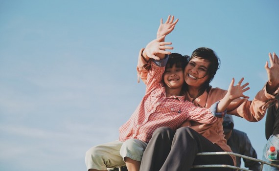 Nữ diễn viên Cát Phượng được đánh giá cao khi đảm nhận vai người mẹ đơn thân.
