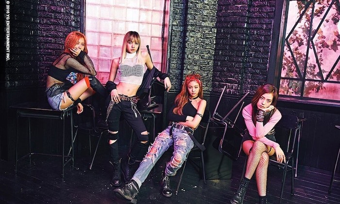 MV BOOMBAYAH của BlackPink chính thức đạt 850 triệu view.
