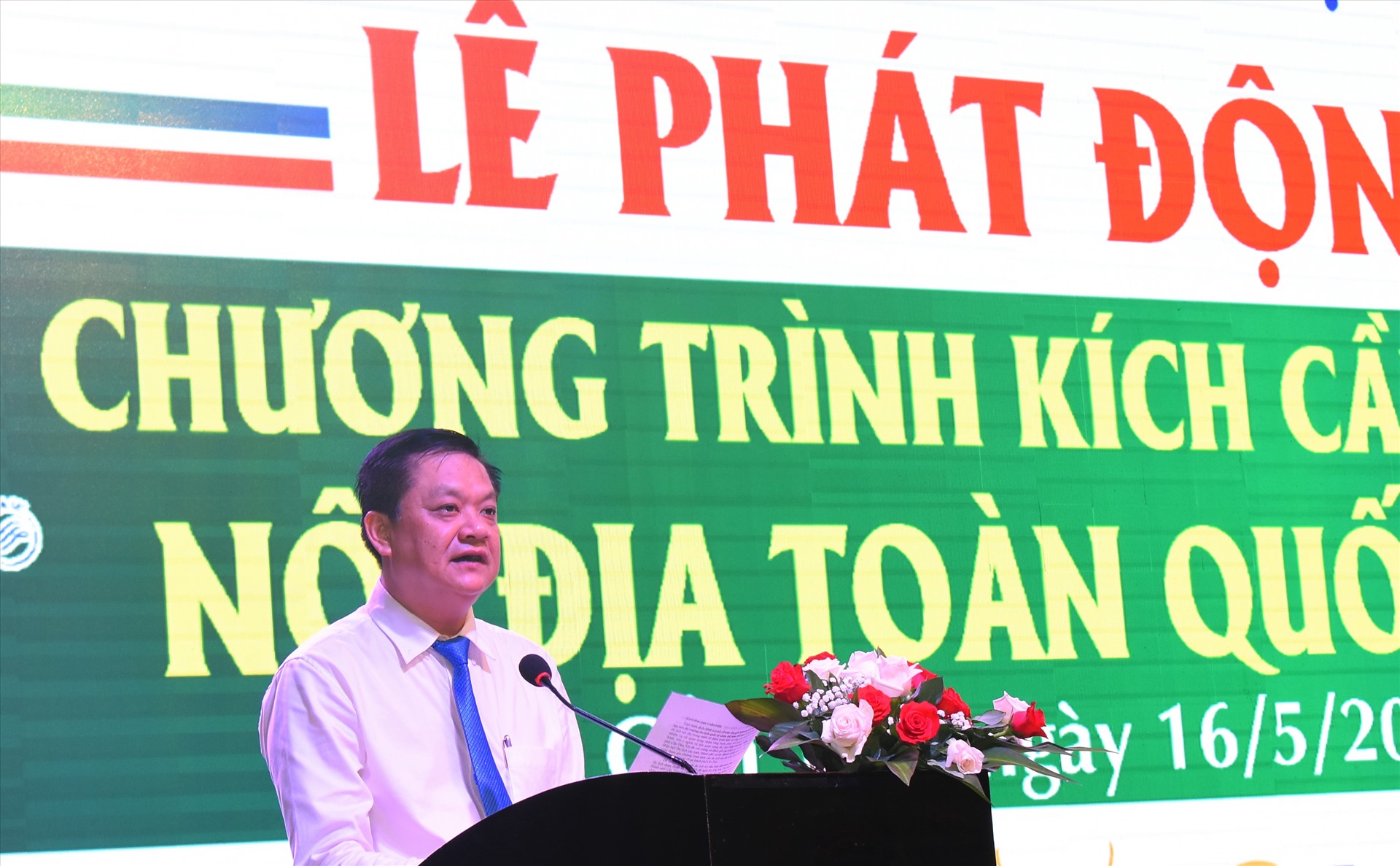 Ông Dương Tấn Hiển - Phó Chủ tịch UBND TP.Cần Thơ - phát biểu tại buổi lễ phát động chương trình kích cầu du lịch toàn quốc năm 2020. Ảnh: Thành Nhân