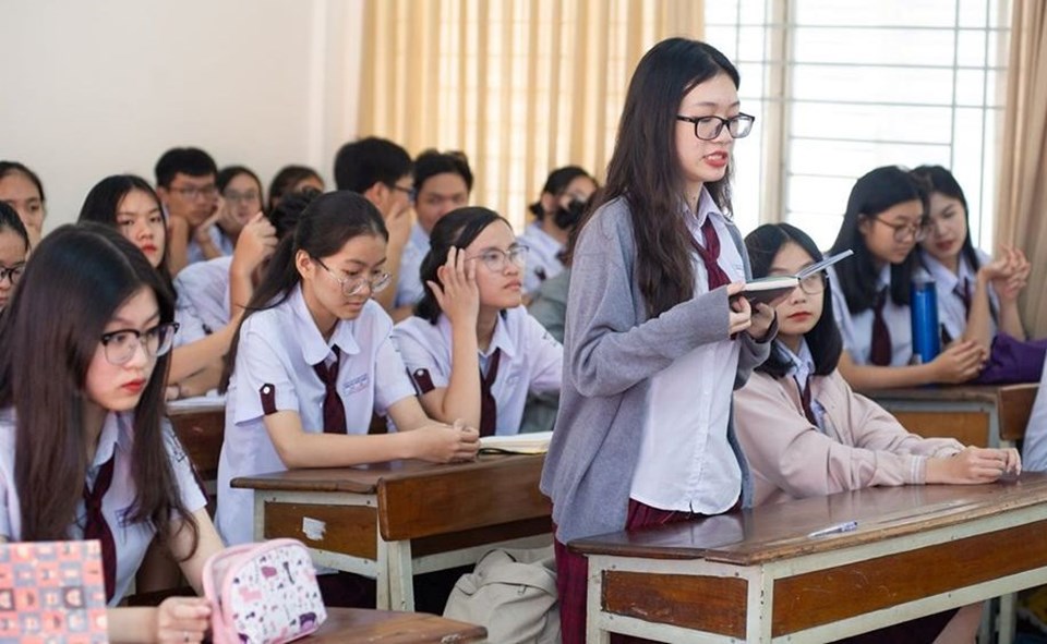 Học sinh Trường Trung học Thực hành (Trường ĐH Sư phạm TPHCM): Ảnh webside Trường Trung học Thực hành Học sinh Trường Trung học Thực hành (Trường ĐH Sư phạm TPHCM): Ảnh webside Trường Trung học Thực hành