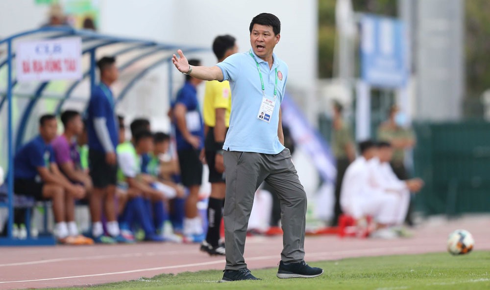 Huấn luyện viên Vũ Tiến Thành. Ảnh: VPF