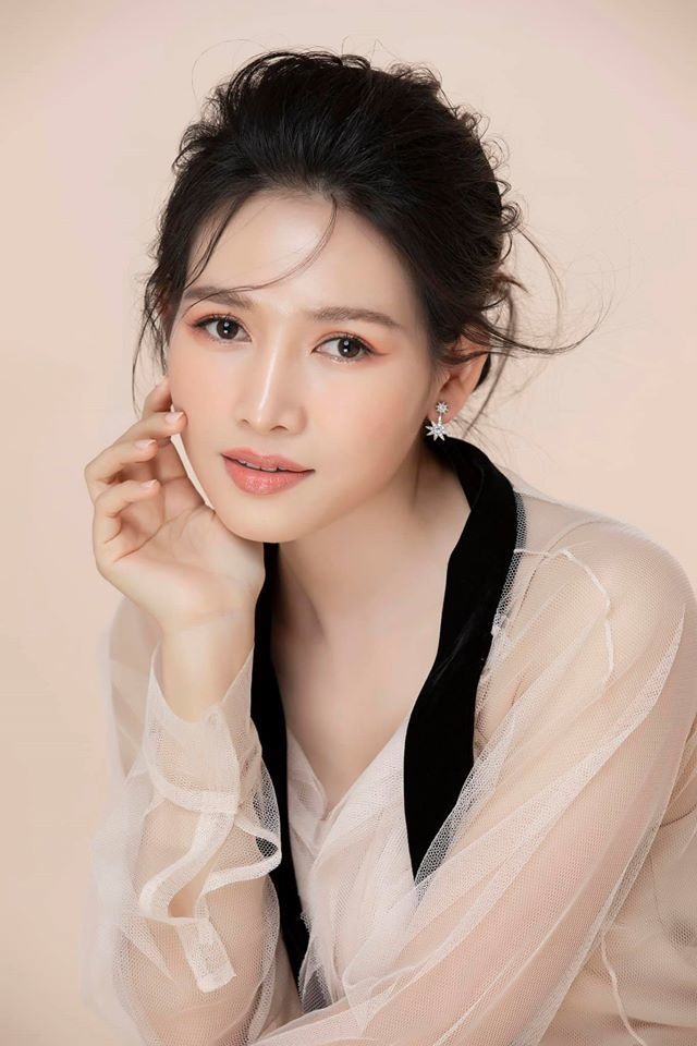 Nhan sắc đời thực của diễn viên “Mẹ ghẻ“. Ảnh: NV