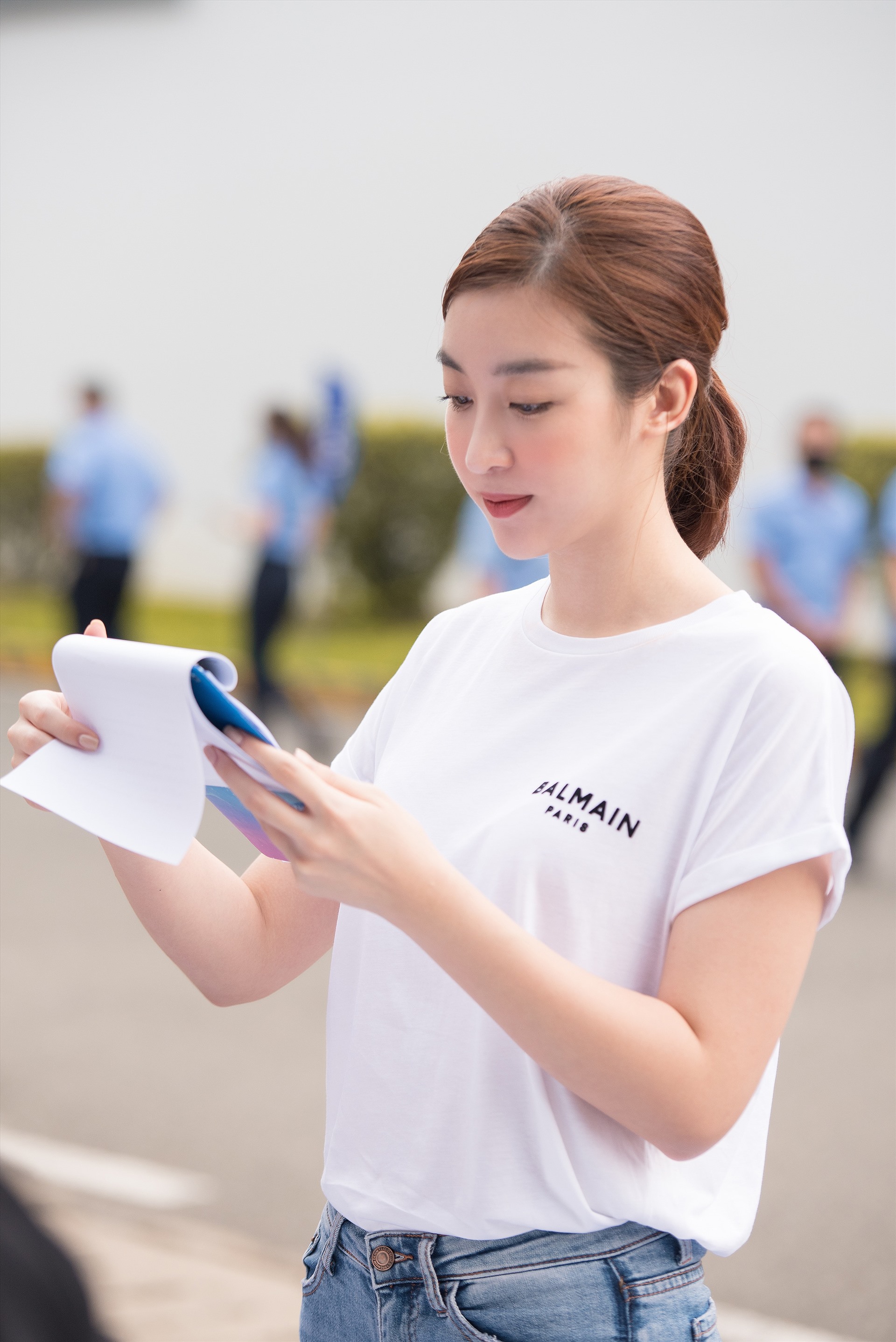 Thời gian gần đây, Đỗ Mỹ Linh thường xuyên xuất hiện với vai trò MC. Ảnh: Sen Vàng.