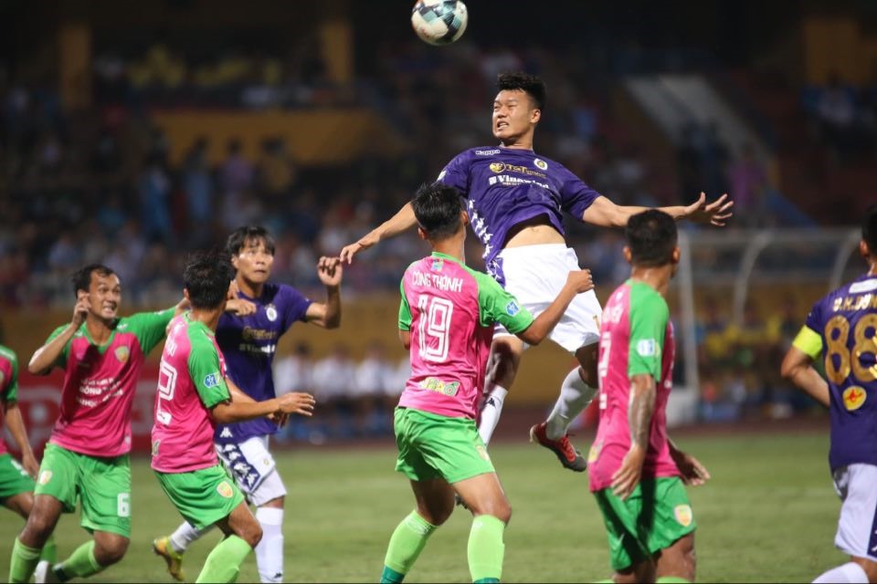 Hà Nội là đội chơi nhỉnh hơn đối thủ. Ảnh: Hoài Thu