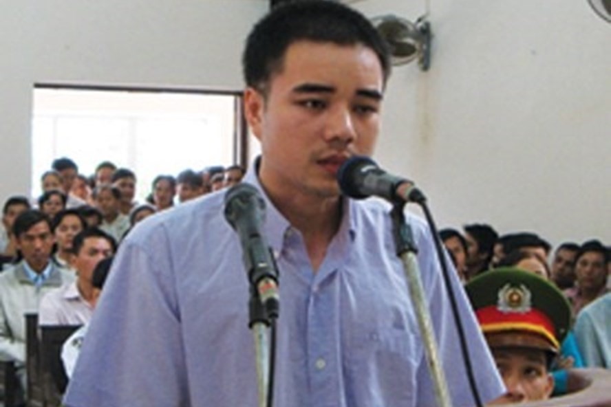 Hồ Duy Hải trong một phiên tòa.