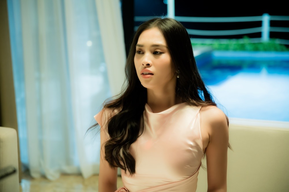 Hoa hậu Tiểu Vy trong MV. Ảnh: NV