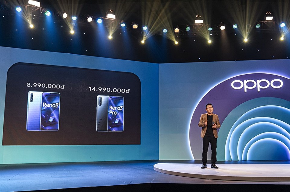 Mức giá bán công bố cho OPPO Reno3 là 8,99 triệu đồng và Reno3 Pro là 14,99 triệu đồng. Mức giá bán công bố cho OPPO Reno3 là 8,99 triệu đồng và Reno3 Pro là 14,99 triệu đồng.