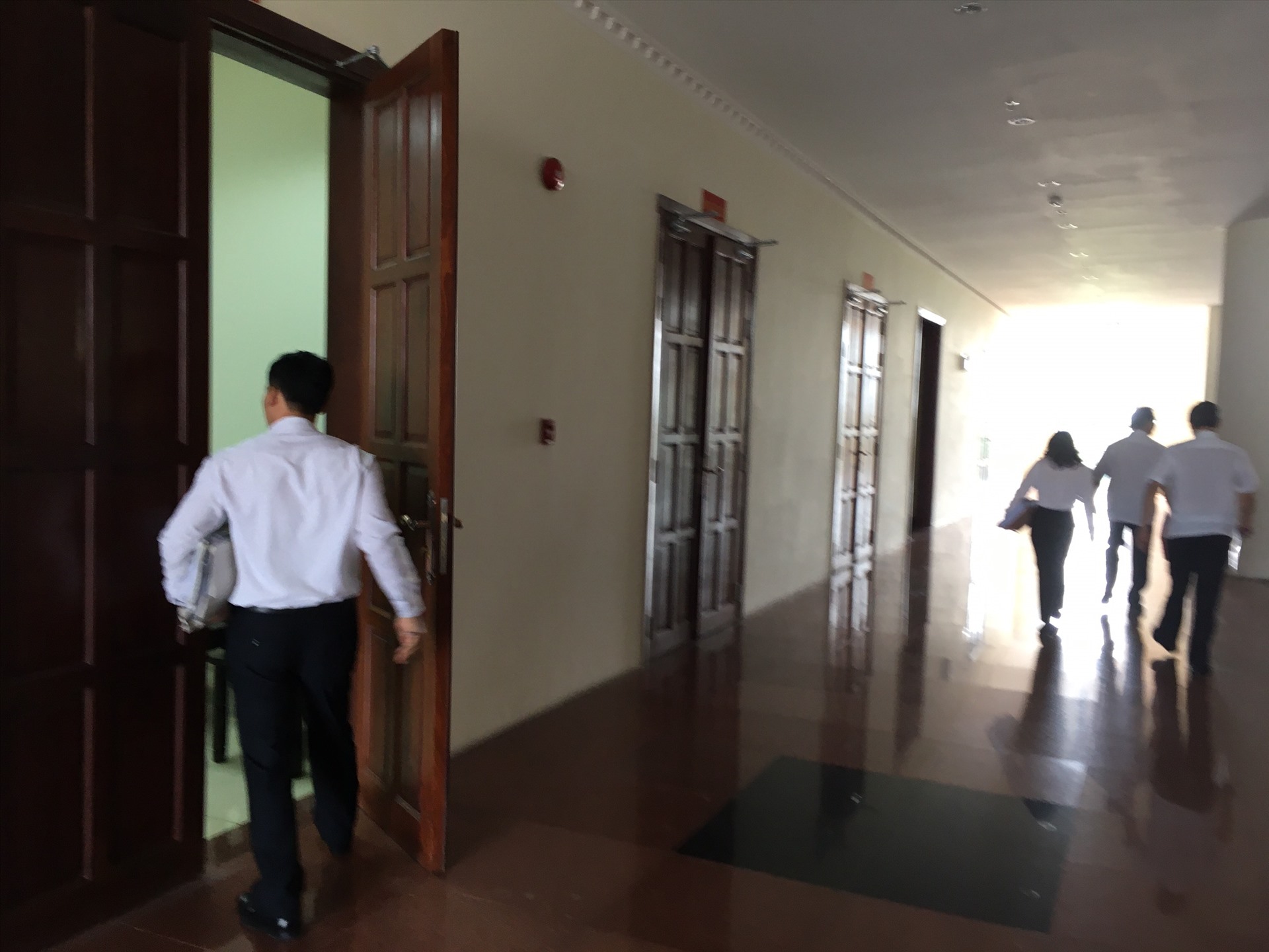 Phiên giám đốc thẩm đã kết thúc với việc hủy 2 bản án. Ảnh: Anh Tú