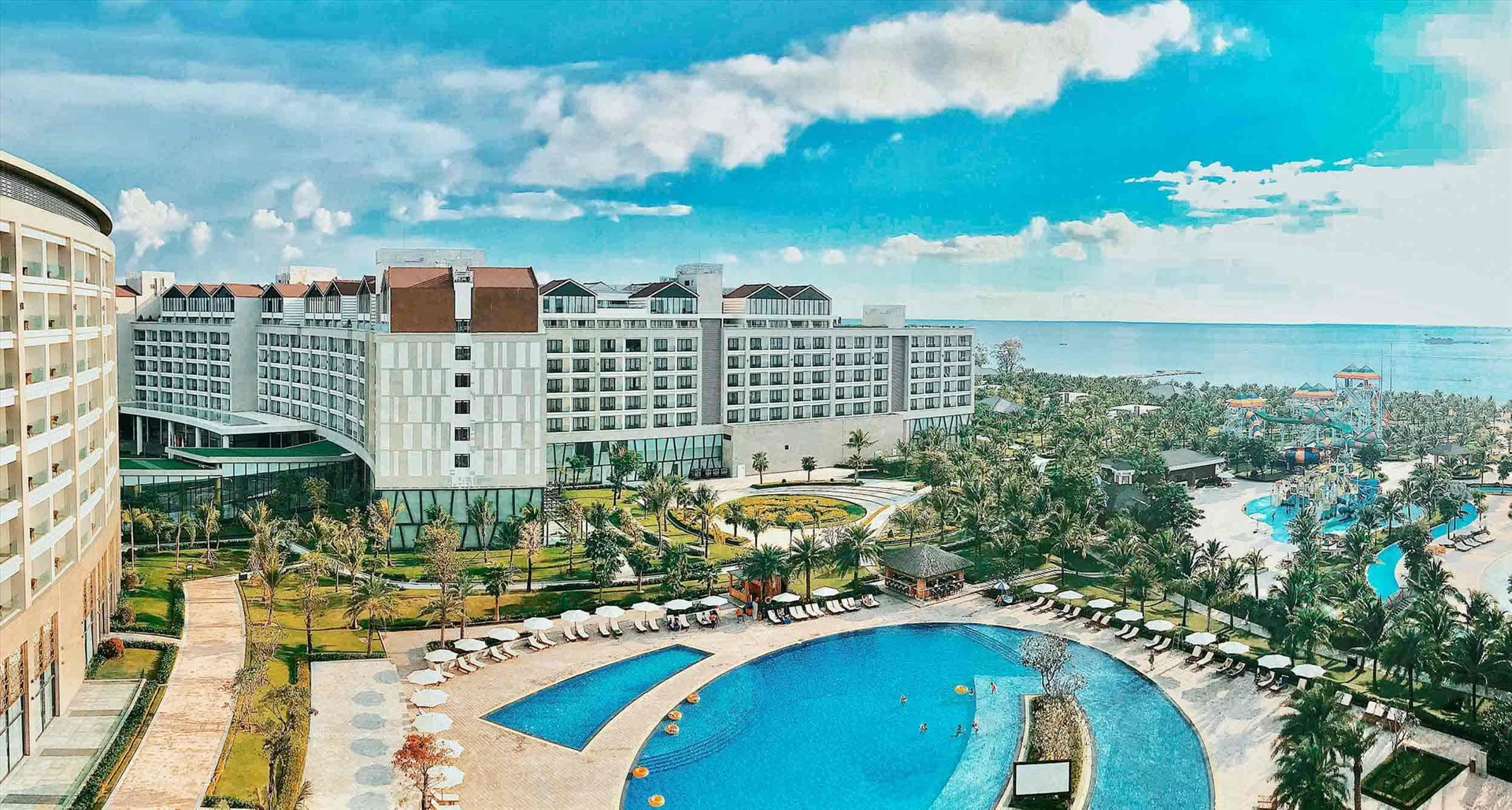 Combo “Hè Sảng Khoái” mang đến cơ hội nghỉ dưỡng 5 sao tại hệ thống Vinpearl cho cả gia đình sau thời gian dài “bó gối” do dịch.