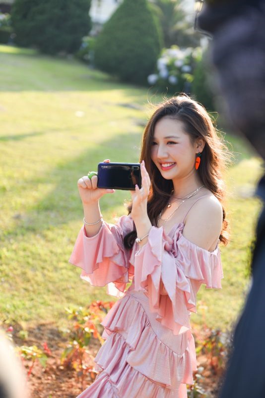 Hình ảnh ngọt ngào của Amee trong các MV ca nhạc. Ảnh:NSCC