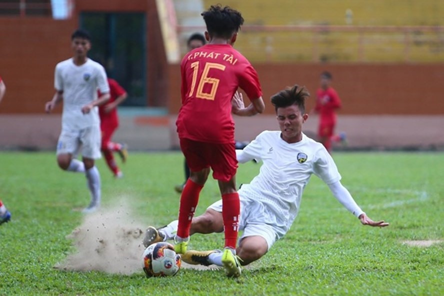 8 đội bóng lọt vào vòng chung kết U19 quốc gia 2020. Ảnh: VFF