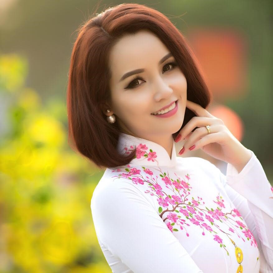 Mai Thu Huyền gửi con về ngoại. Ảnh:NSCC