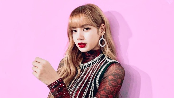Lisa là một trong số hiếm idol ngoại quốc được lòng công chúng xứ Hàn và đặc biệt được yêu quý khắp thế giới. Ảnh: Knet