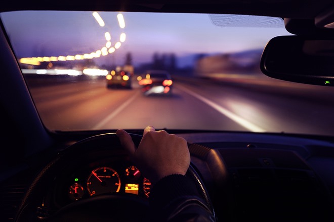 Lái xe chậm chưa thật sự tiết kiệm nhiên liệu. Ảnh: Anycar.vn
