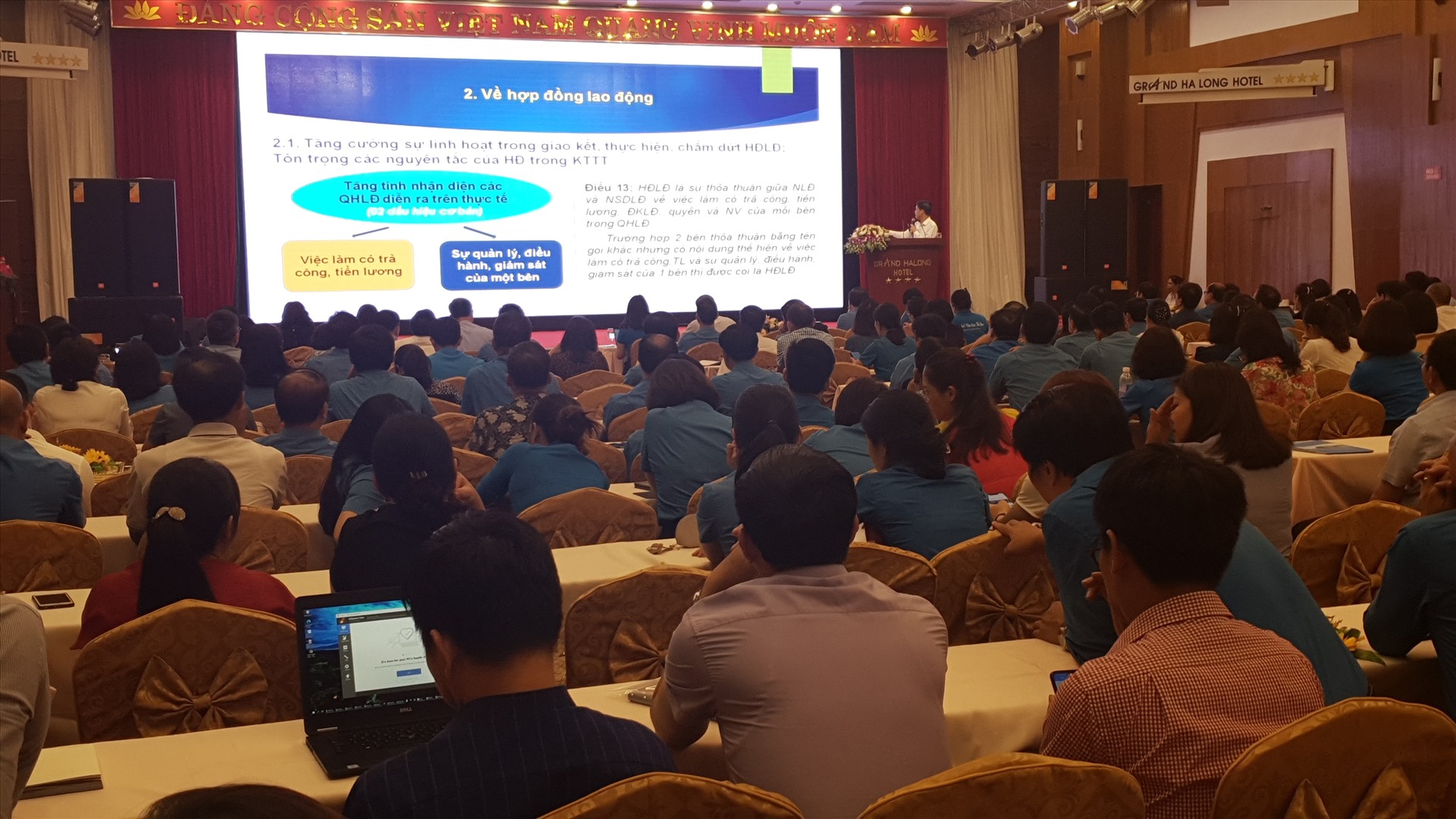 Quảng cảnh hội nghị. Ảnh: Nguyễn Hùng