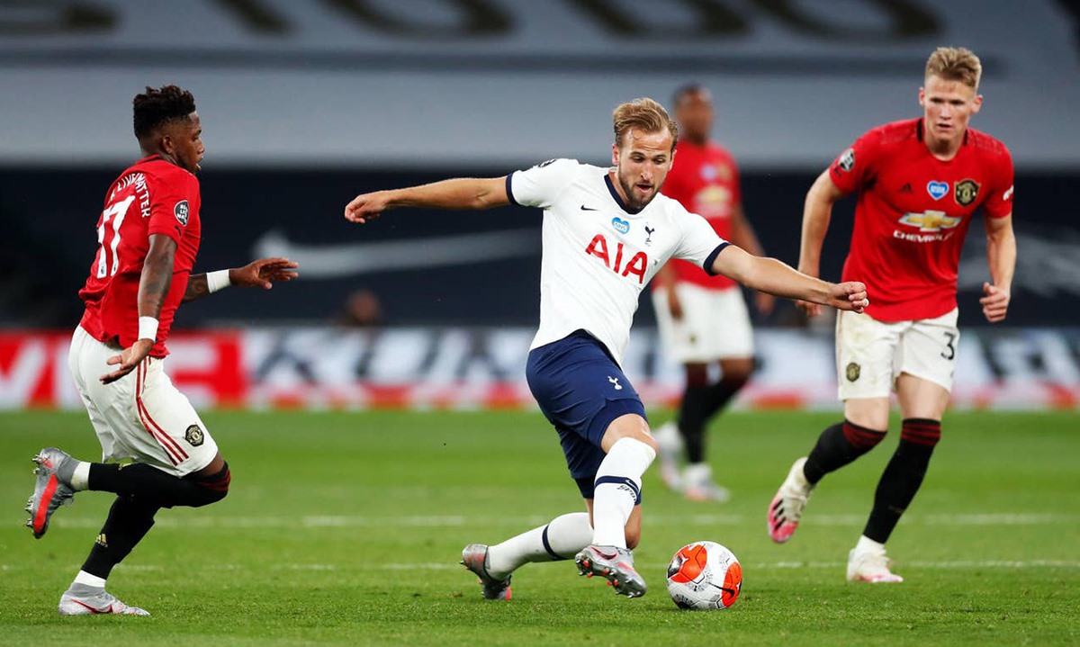 Harry Kane có trận đấu không thuyết phục trước M.U. Ảnh: Getty.