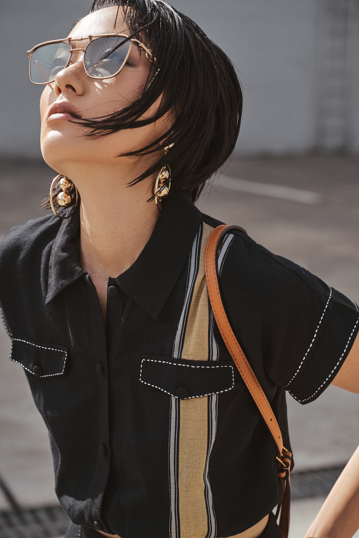 Mẫu trang phục nằm trong bộ sưu tập “Effortlessly Chic” nhận được nhiều sự chú ý, ngợi khen của người yêu thời trang.