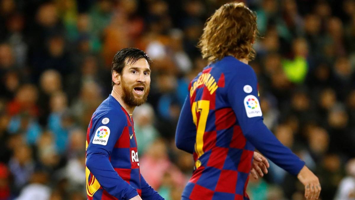 Messi đang có vấn đề với Griezmann? Ảnh: AS.