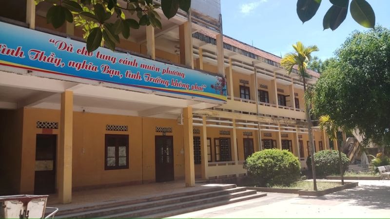 Dãy nhà nơi xảy ra sự việc. Ảnh: Quách Du