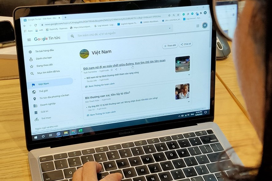 Trang tin Google News (bản máy tính) tại Việt Nam dẫn lại nhiều nguồn tin bài từ báo chí. Ảnh: Thế Lâm.