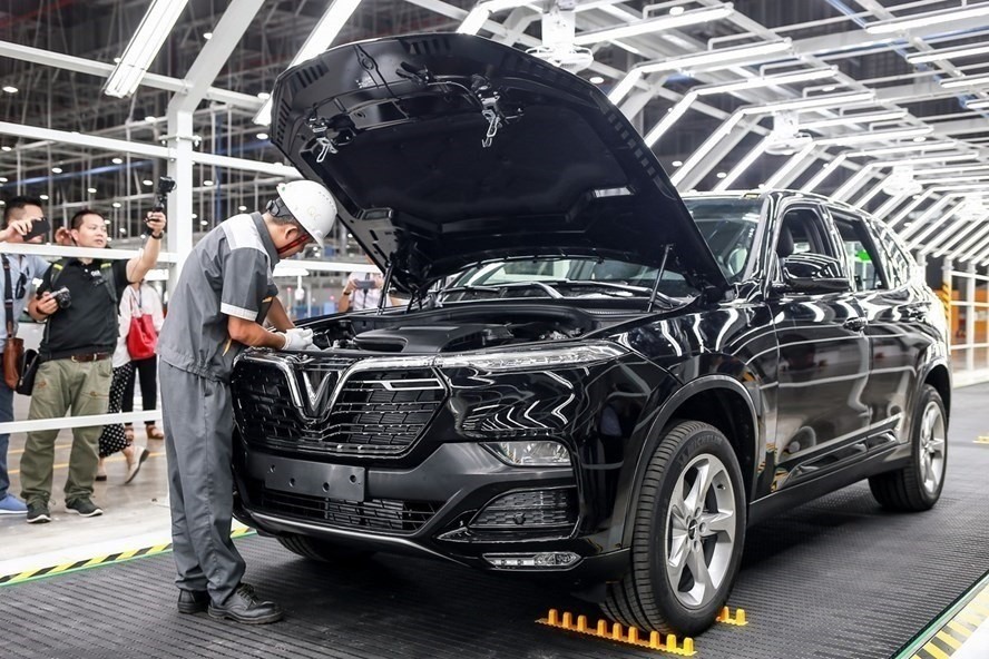 Giảm 50% phí trước bạ khi mua ôtô được nhiều người ủng hộ. Ảnh: CTV