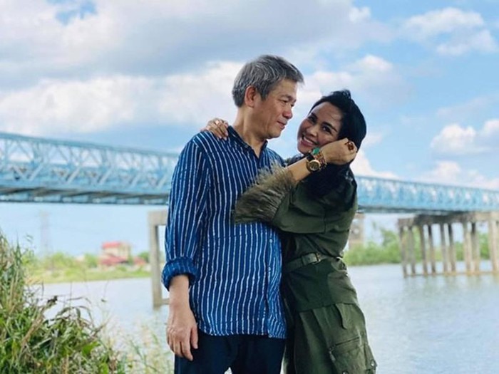 Diva Thanh Lam bên bạn trai bác sĩ. Ảnh: Phạm Ngọc