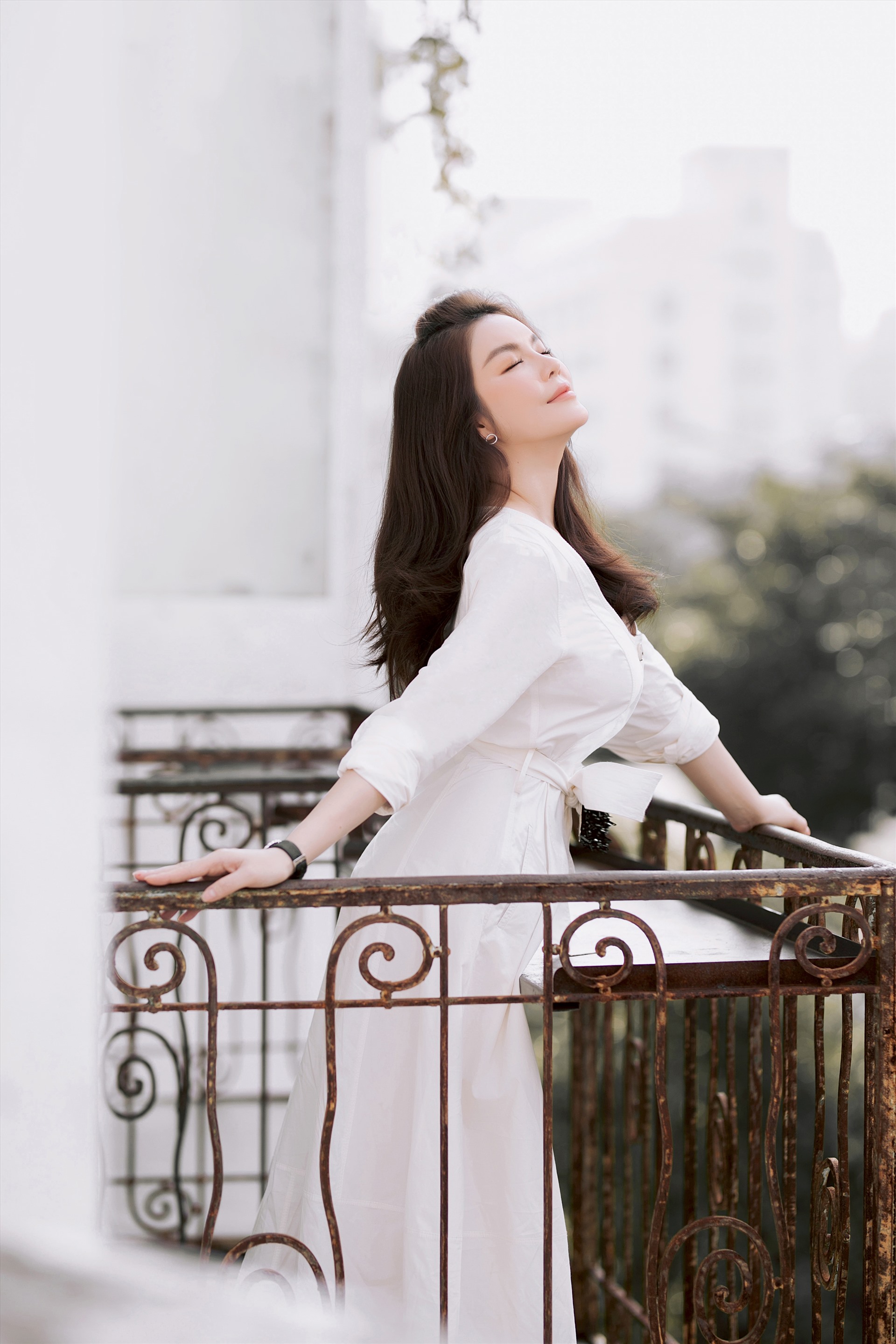 Cô trở lại showbiz với hình ảnh mới. Ảnh: Linh Phạm