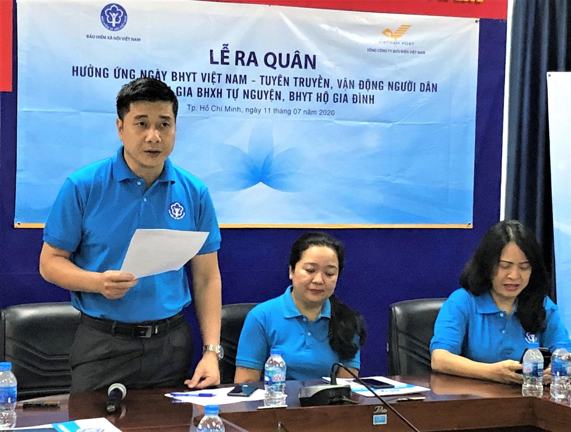 Ông Trần Dũng Hà, Phó giám đốc BHXH TPHCM, phát biều tại hội nghị. Ảnh Đức Long