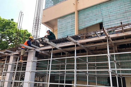 217 người lao động ngành xây dựng nhận hỗ trợ do COVID-19